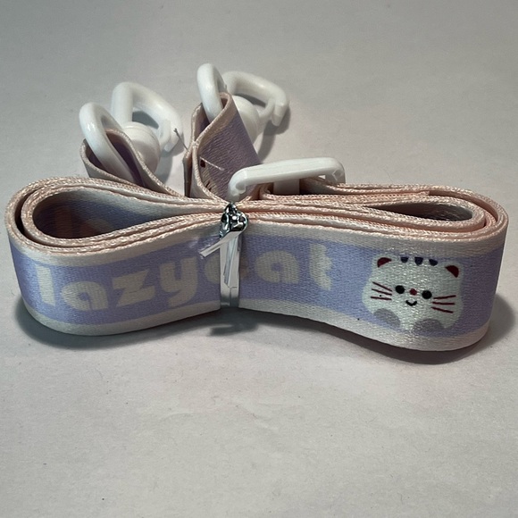 Cute Purple Water Bottle with Cat Design - Picture 5 of 10